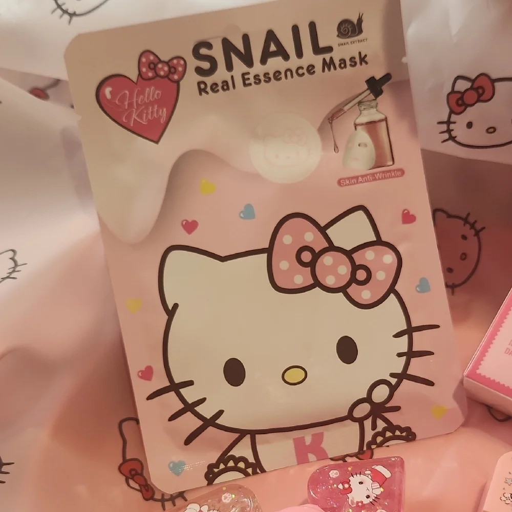 Hello Kitty Bundle Set - Picture 3 of 8